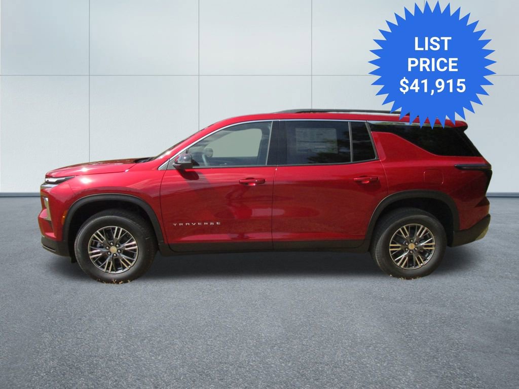 New 2026 Chevrolet Traverse LT w/ Driver Confidence Package image 2