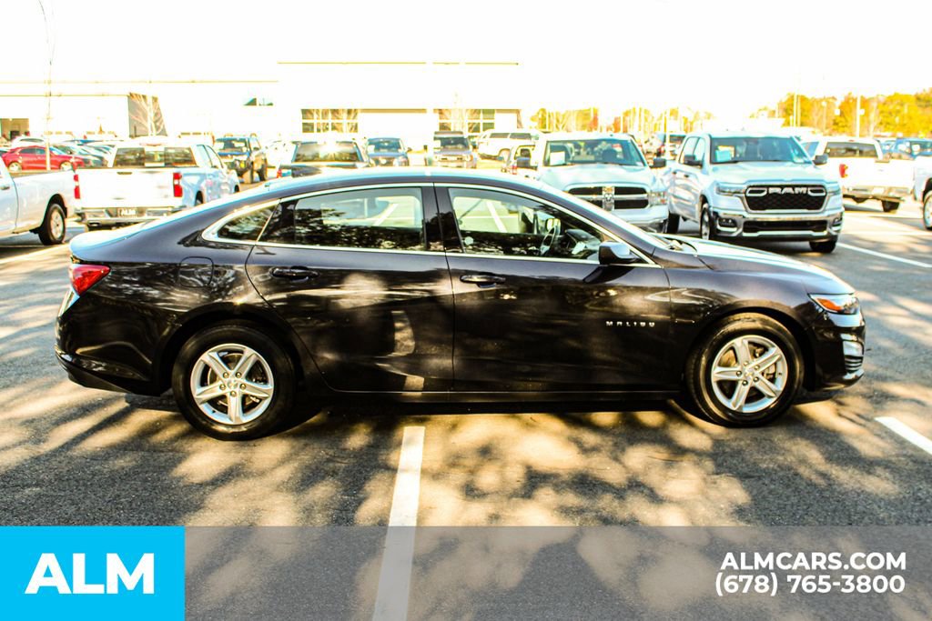 Used 2023 Chevrolet Malibu LT image 9
