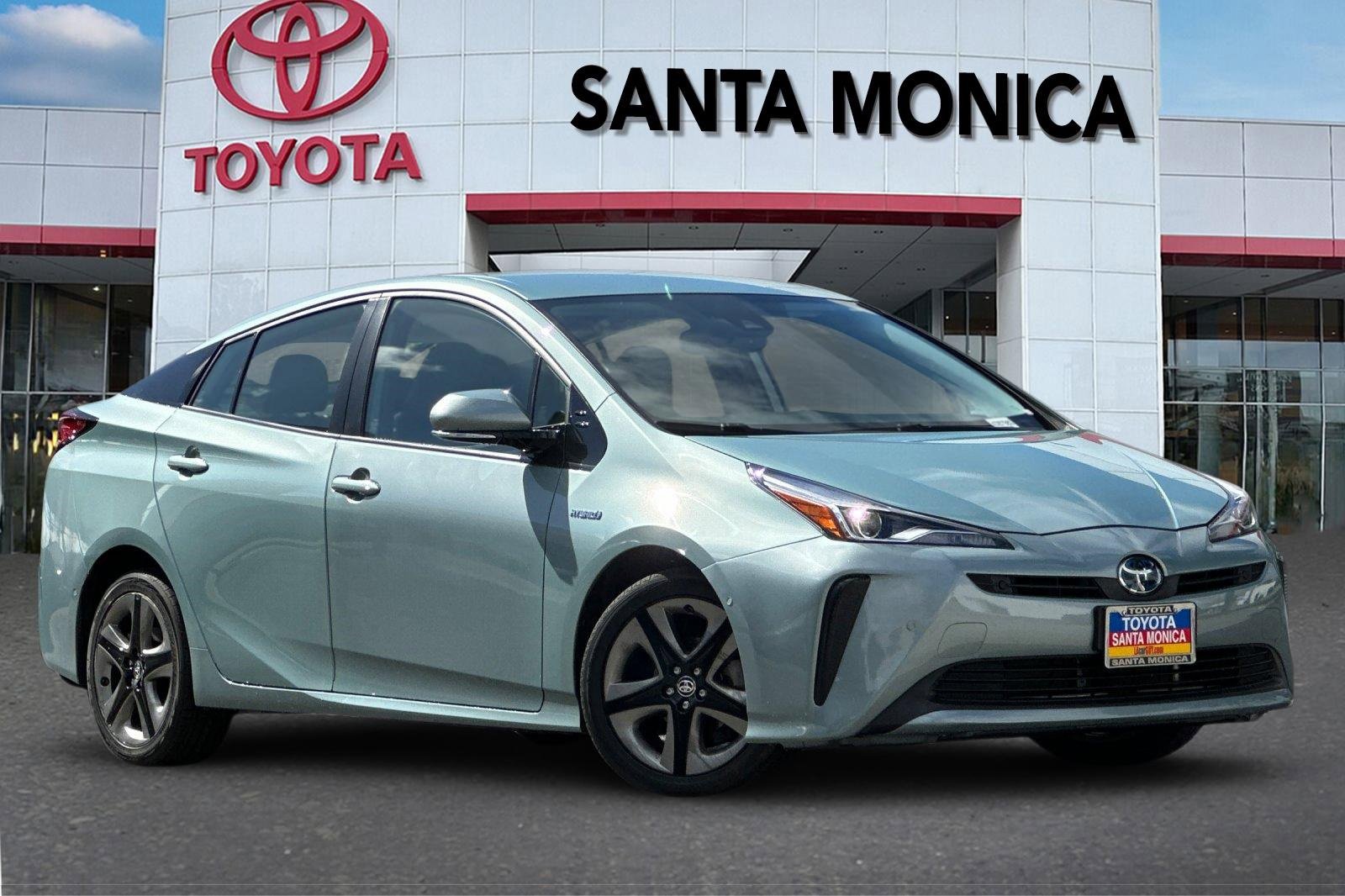 Used 2019 Toyota Prius XLE