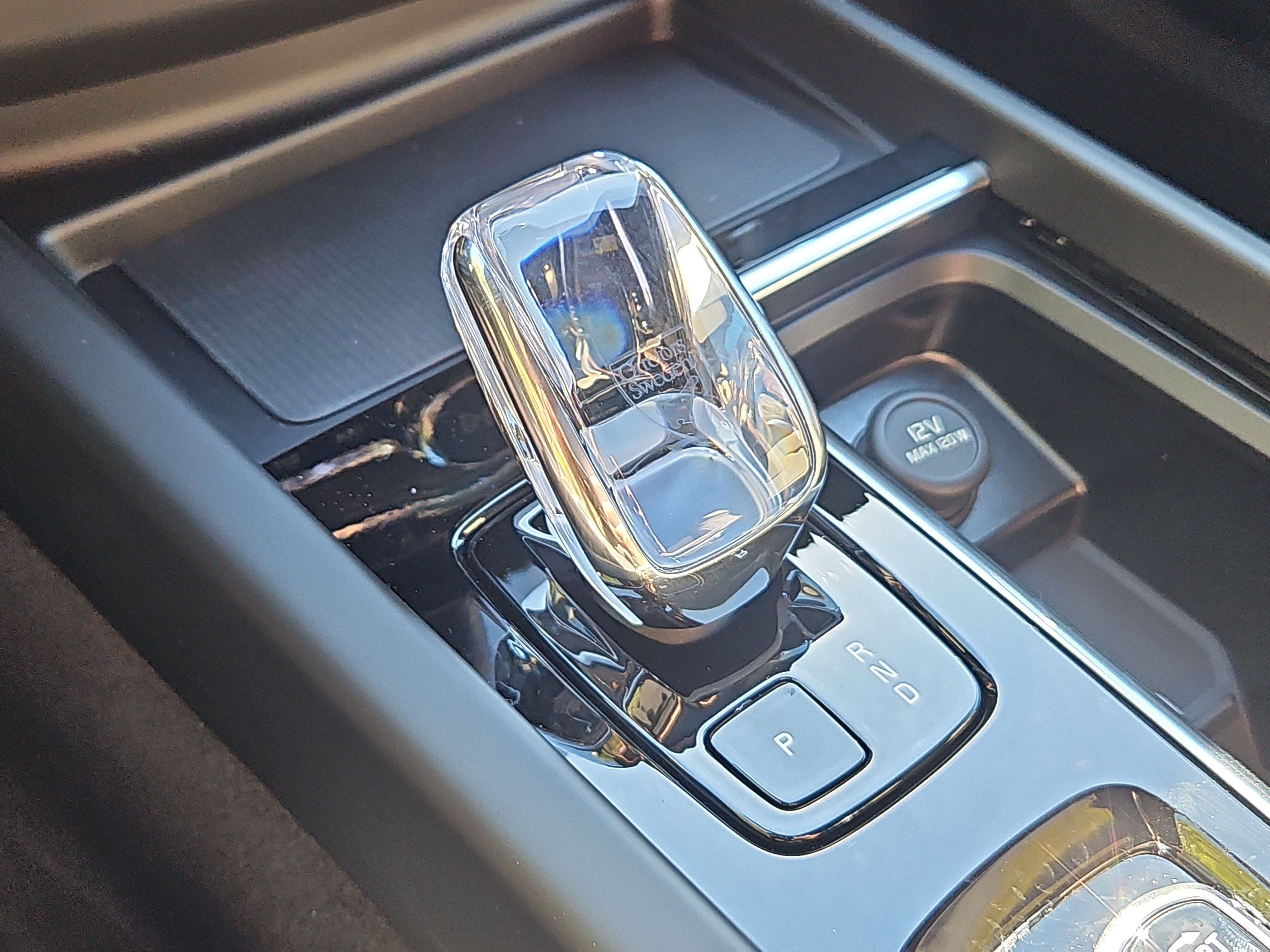 New 2027 Volvo XC60 B5 Core AWD/4WD image 18