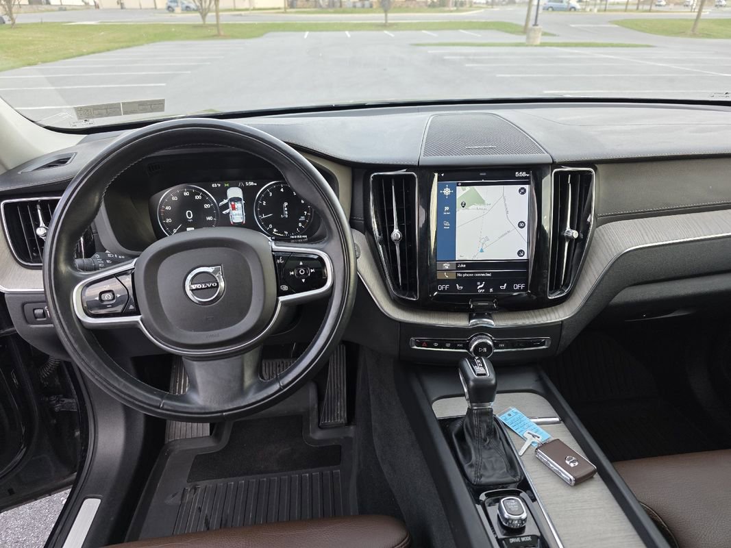 Used 2020 Volvo XC60 T5 Inscription w/ Protection Package image 20