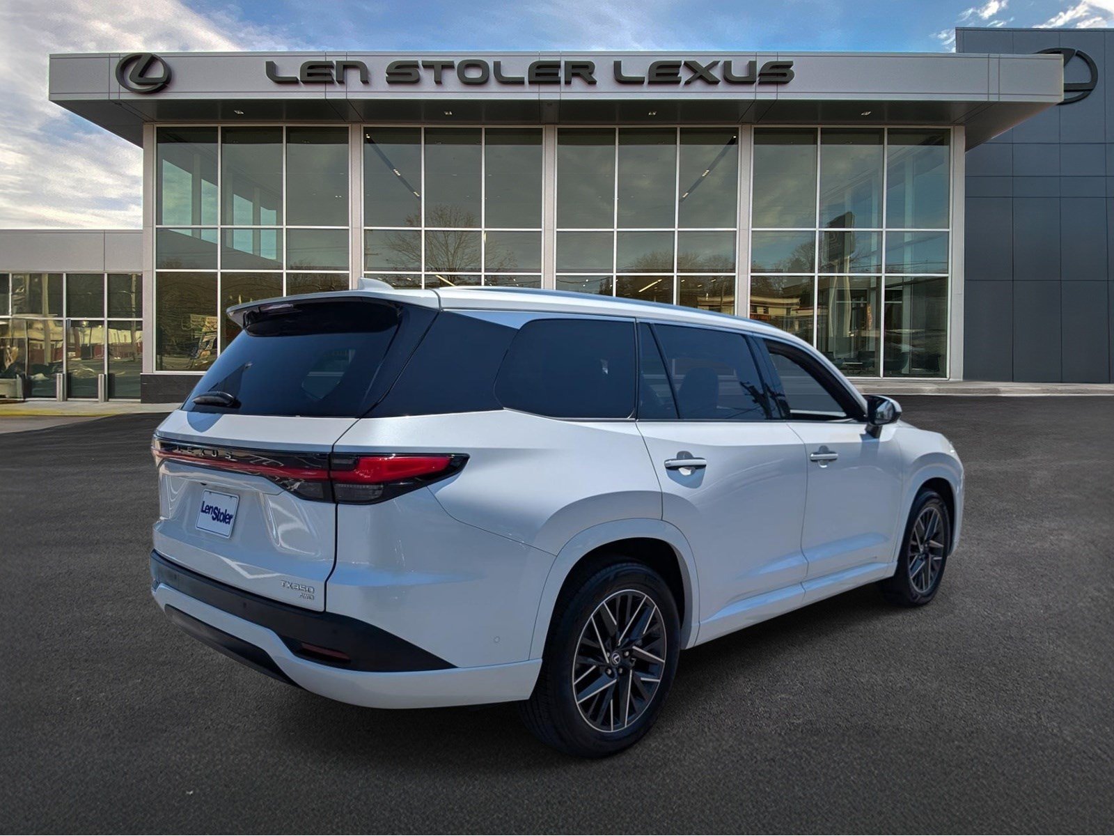 Certified 2025 Lexus TX 350 AWD w/ Technology Package image 3