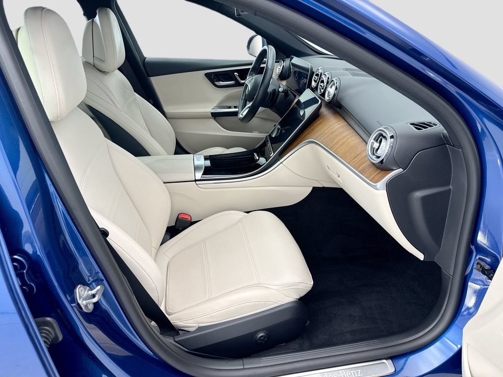 Certified 2023 Mercedes-Benz C 300 4MATIC Sedan image 19