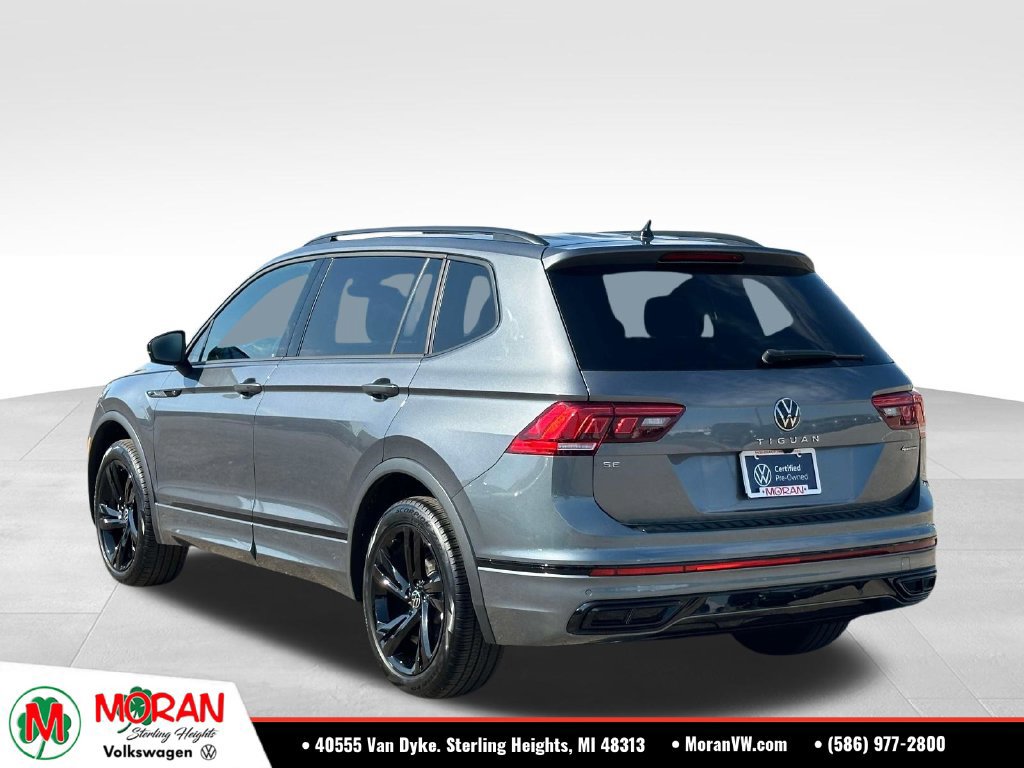 Used 2024 Volkswagen Tiguan SE R-Line AWD/4WD image 3