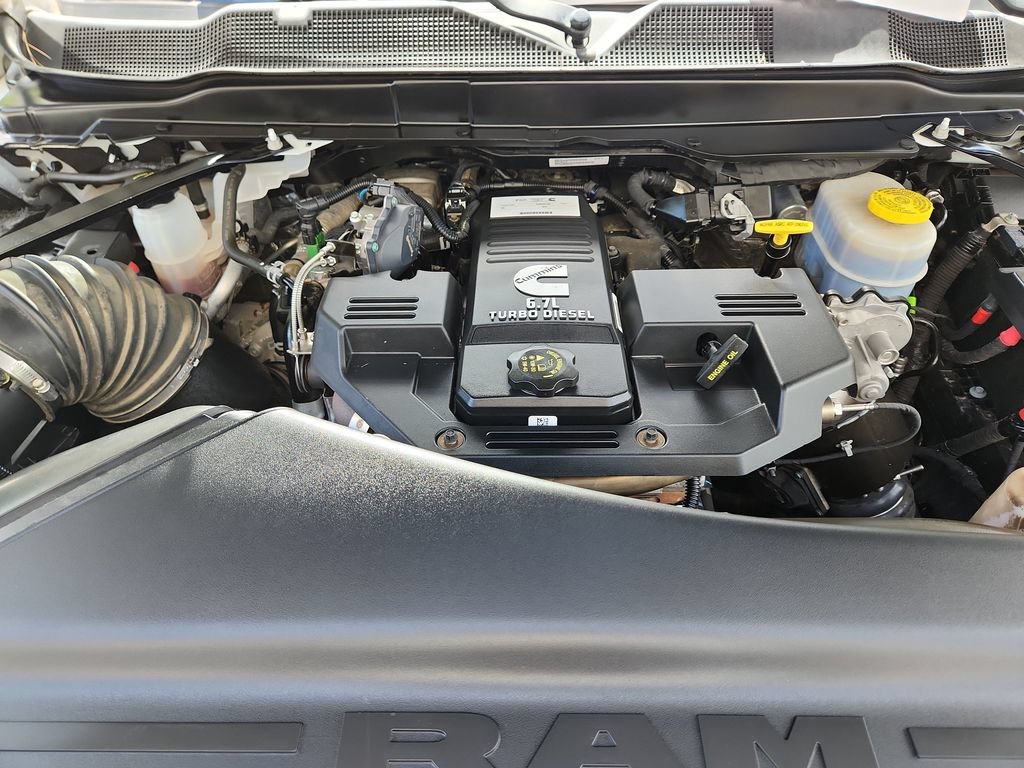 Used 2022 RAM 3500 Tradesman AWD/4WD image 14
