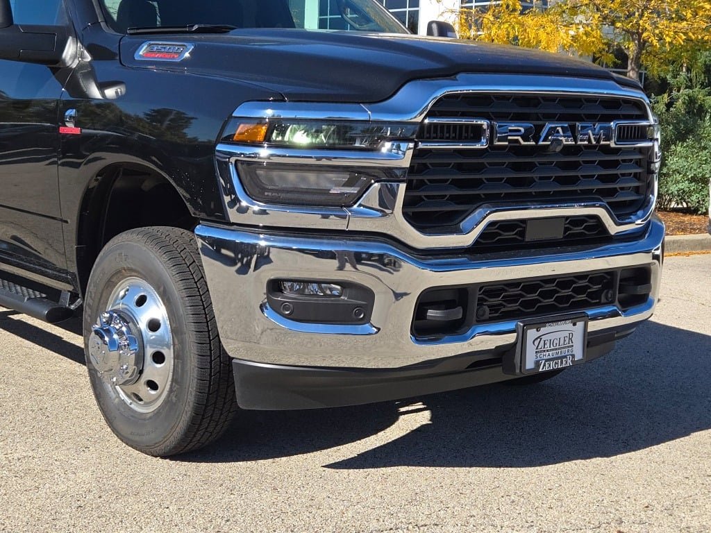 New 2026 RAM 3500 Tradesman image 2
