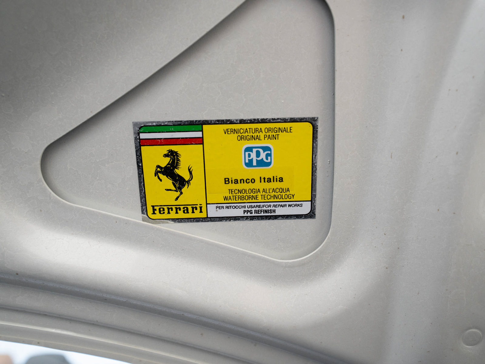 Used 2024 Ferrari Roma Spider RWD image 28