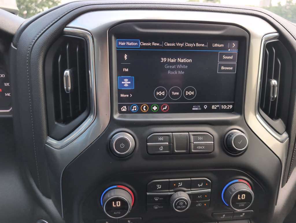 Used 2019 Chevrolet Silverado 1500 LT Trail Boss AWD/4WD image 23