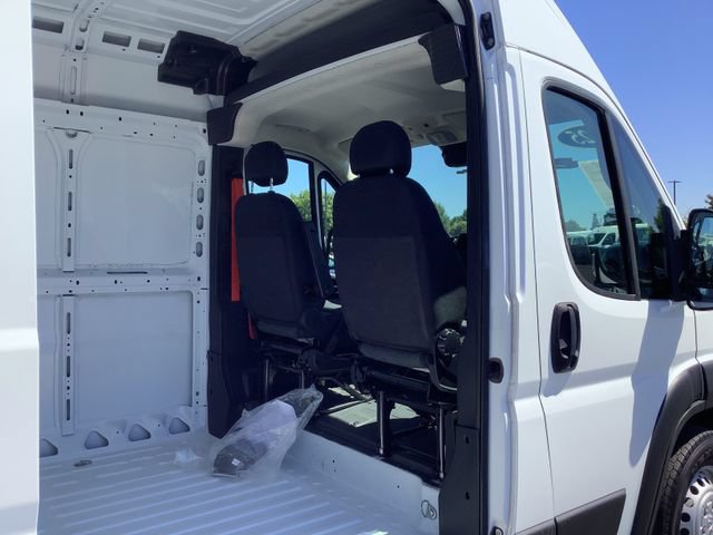 Used 2025 RAM ProMaster 2500 w/ Convenience Group FWD image 26