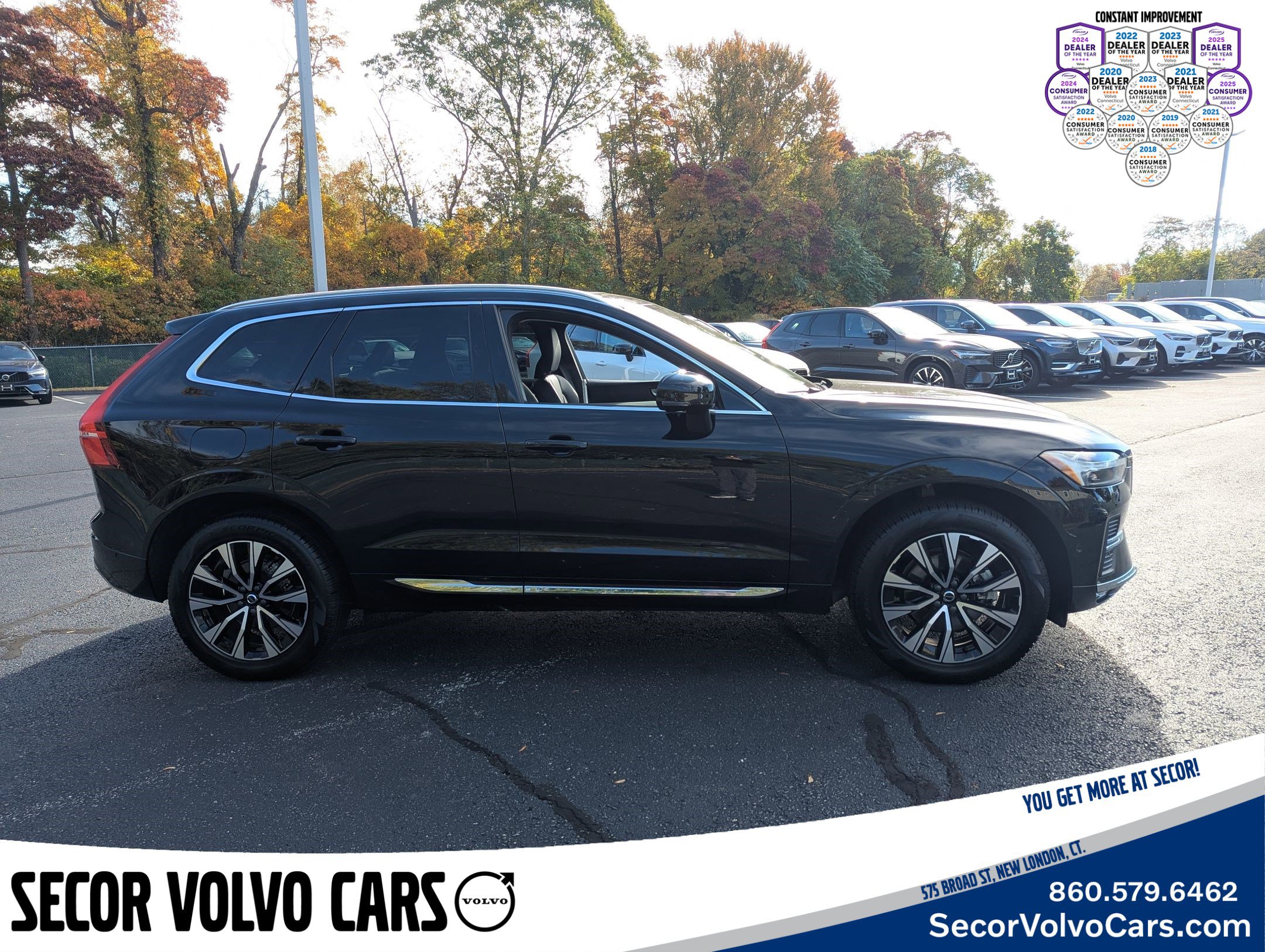 Certified 2023 Volvo XC60 B5 Plus image 3