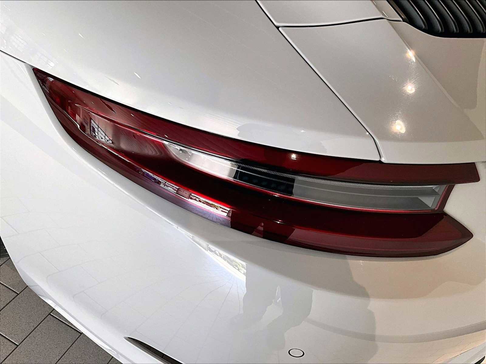 Used 2019 Porsche 911 Carrera S image 30