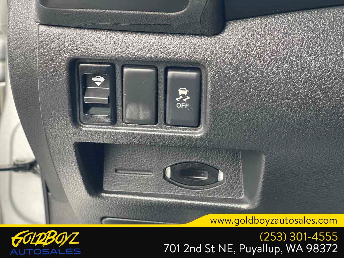 Used 2012 Nissan Altima 2.5 SL w/ 2.5SL Pkg FWD image 23