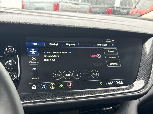 Used 2022 Buick Envision Preferred image 16