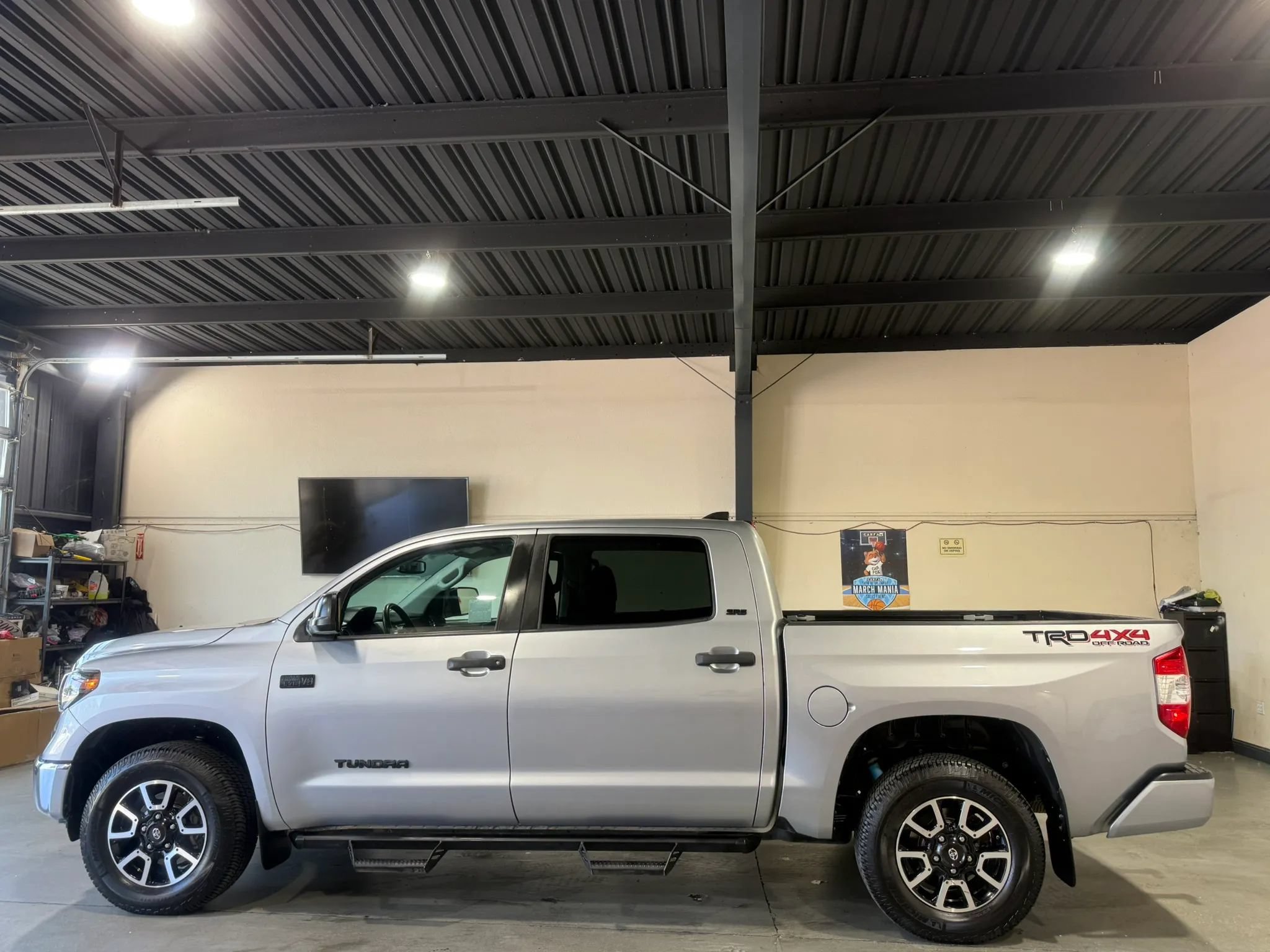 Used 2021 Toyota Tundra SR5 w/ TRD Off-Road Plus Package AWD/4WD image 7