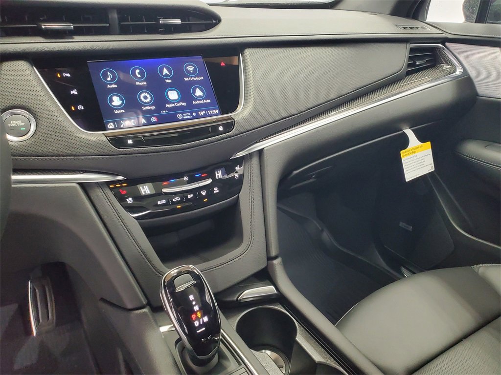 New 2026 Cadillac XT5 Sportv w/ LPO, Onyx Lite Package image 18