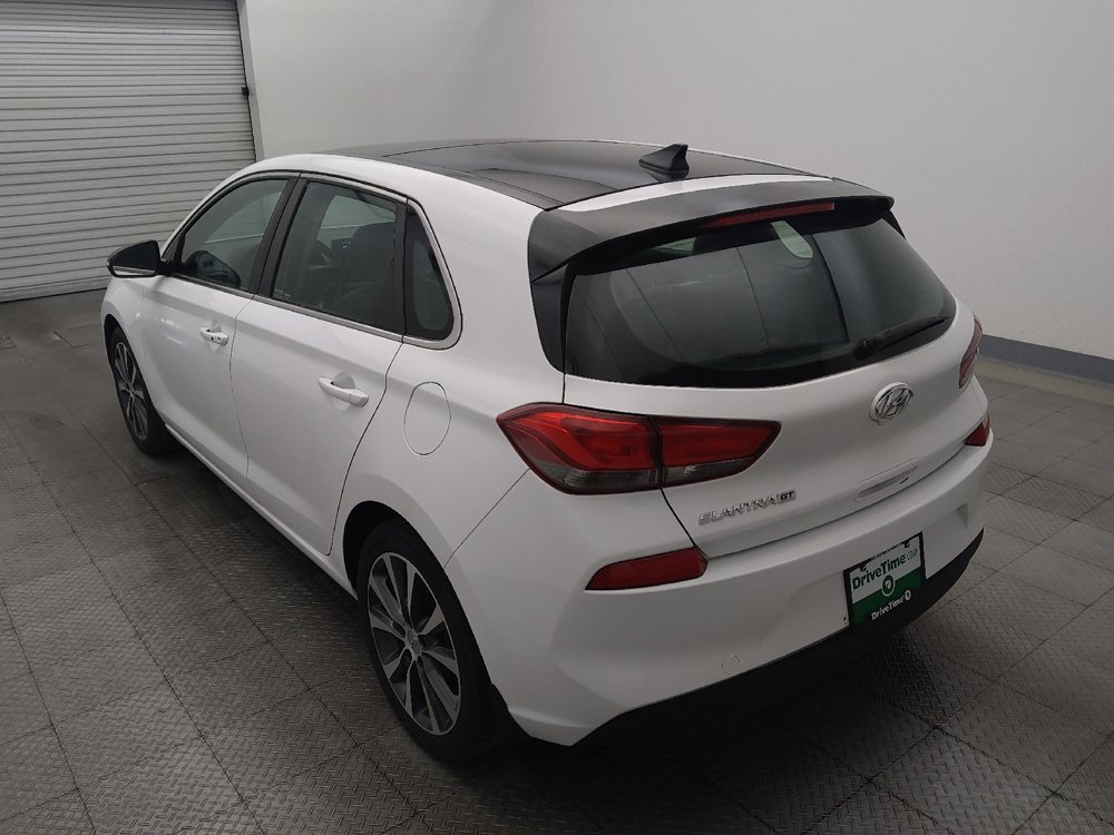 Used 2019 Hyundai Elantra GT w/ Style Package 02 FWD image 5