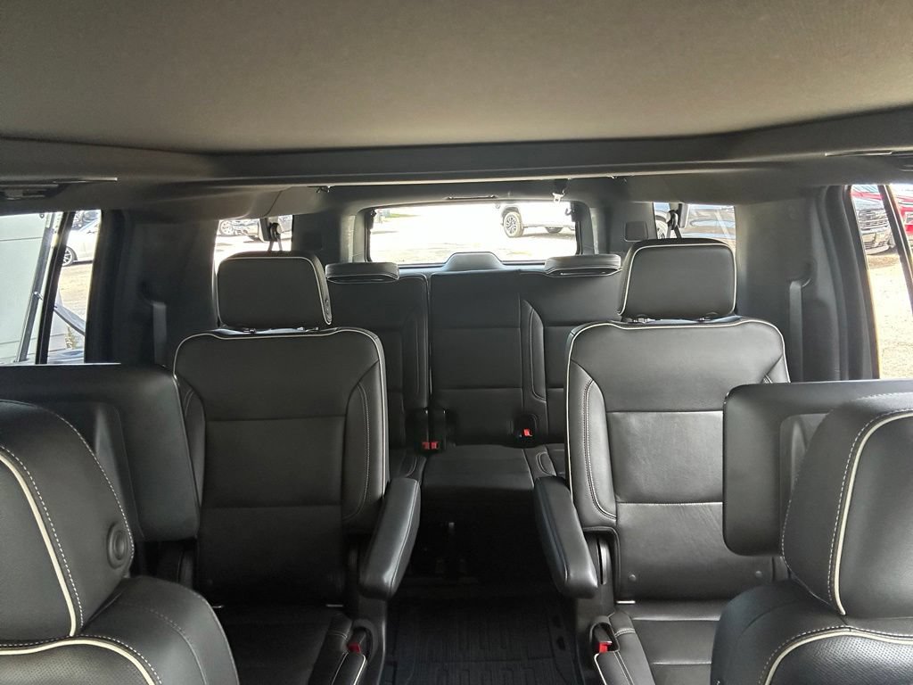 Used 2021 GMC Yukon XL SLT w/ SLT Luxury Plus Package AWD/4WD image 27