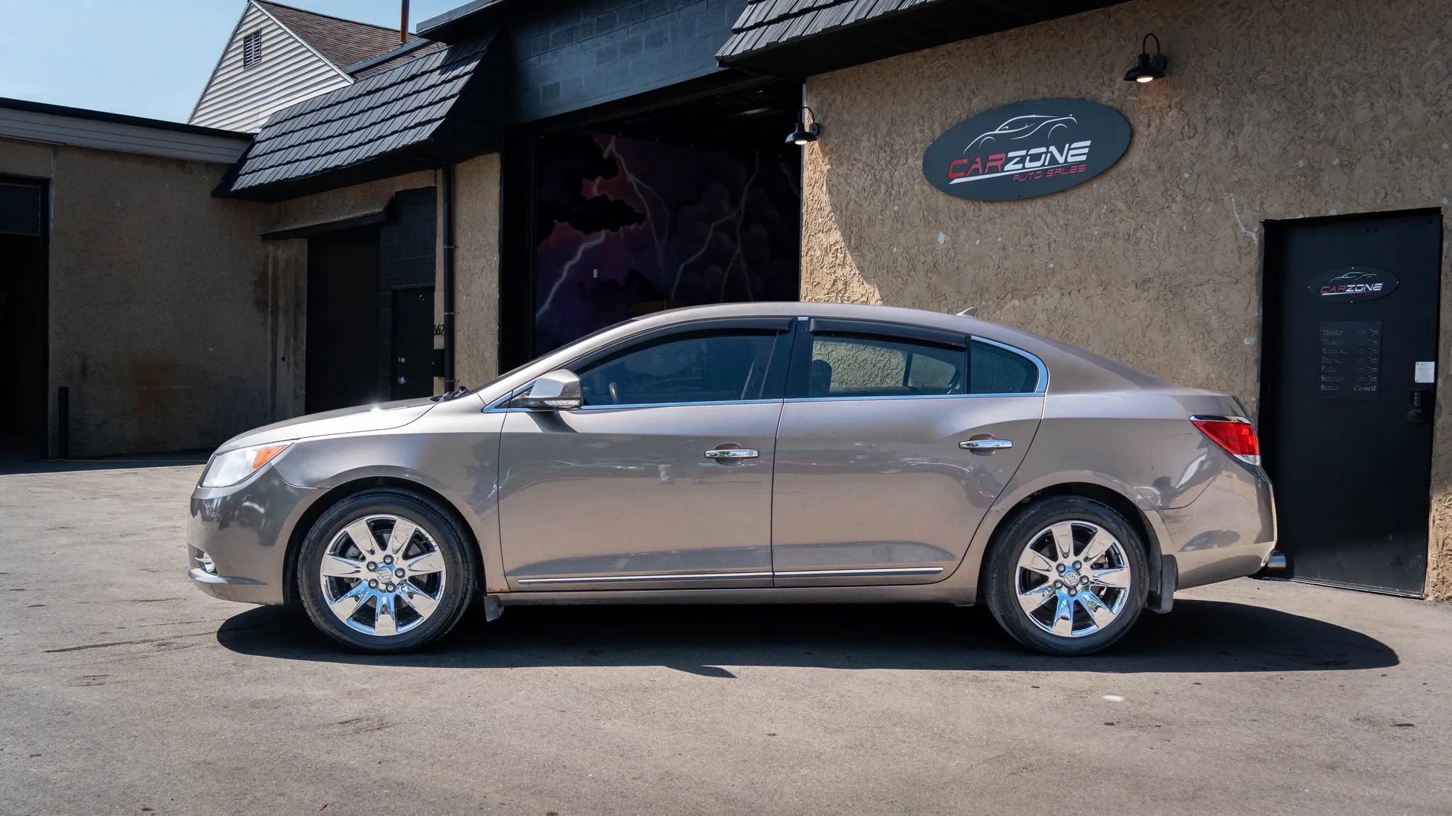 Used 2012 Buick LaCrosse Leather FWD image 2