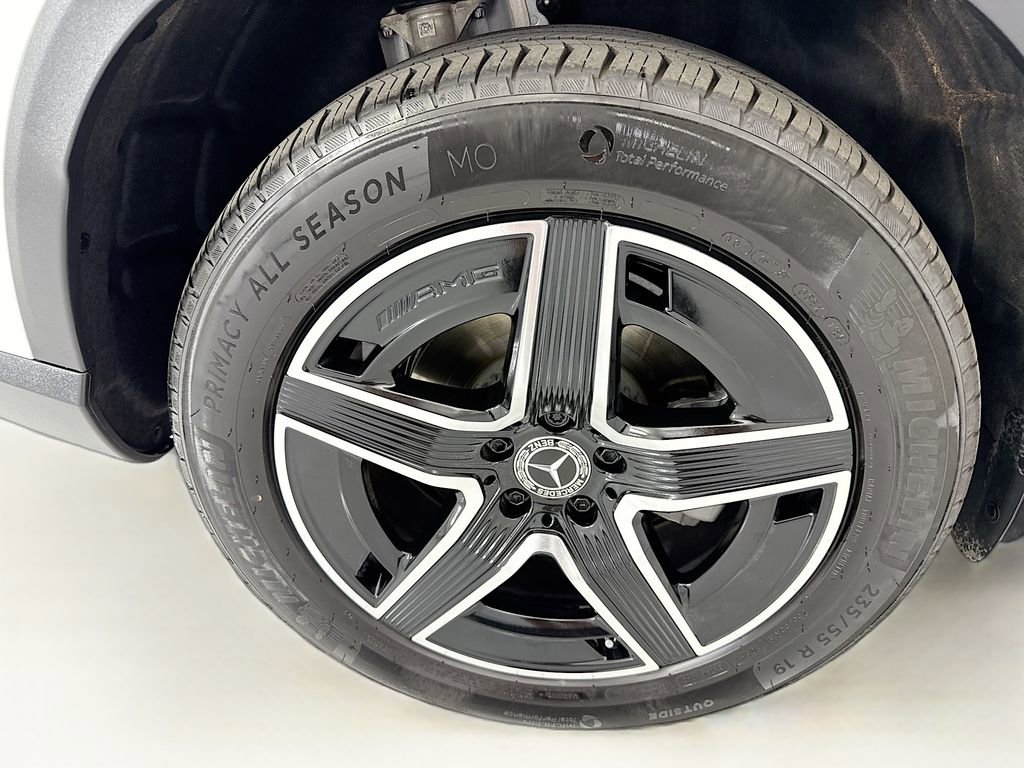 Certified 2026 Mercedes-Benz GLC 300 4MATIC image 32