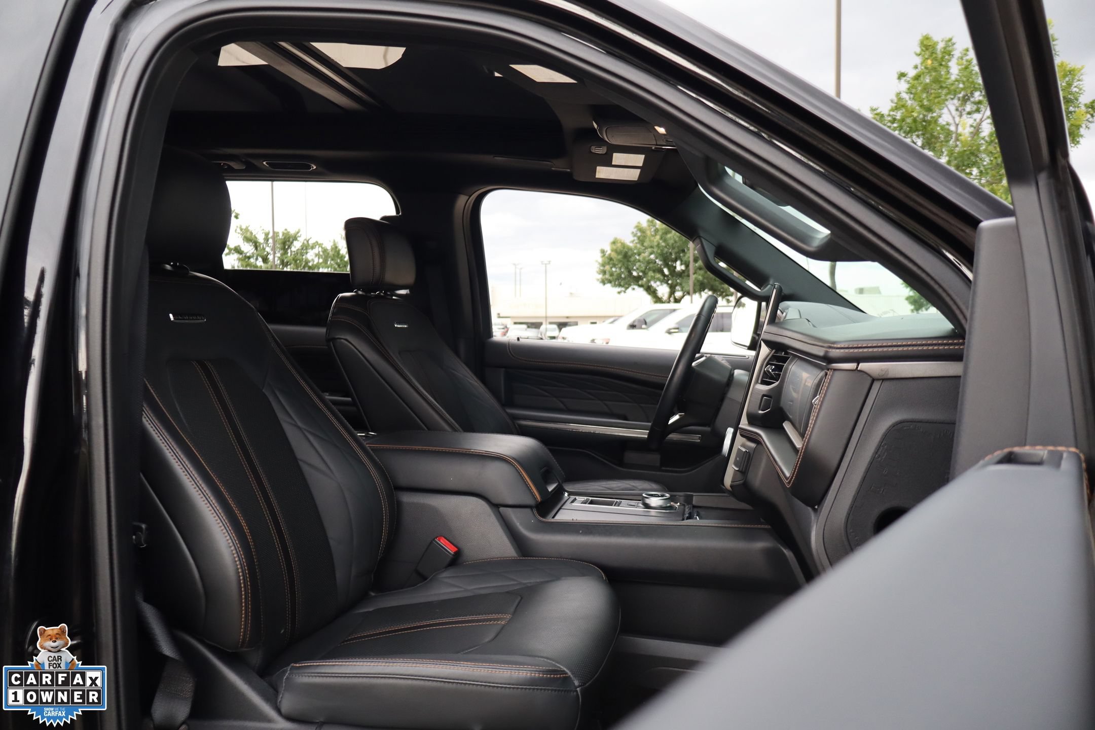 Used 2023 Ford Expedition Platinum RWD image 30