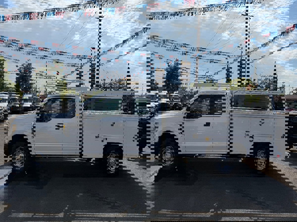 Used 2019 Ford F350 XL w/ Power Equipment Group image 6