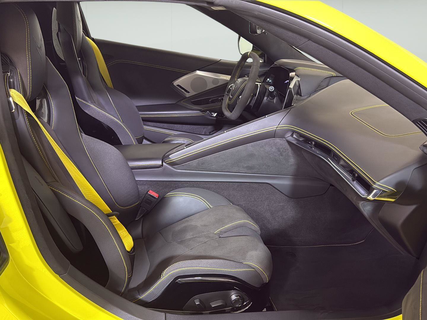 Certified 2020 Chevrolet Corvette Stingray Premium Conv w/ 3LT Preferred Equipment Group RWD image 19