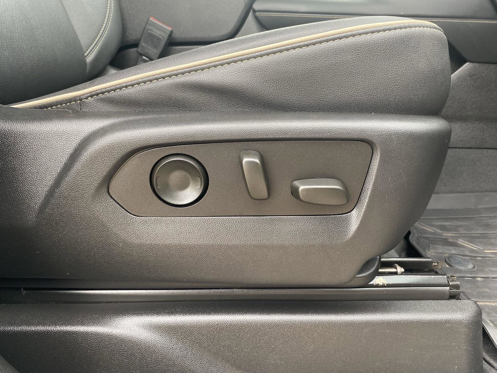 Used 2023 Chevrolet Tahoe Premier image 37