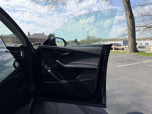 Certified 2024 Audi Q8 Prestige w/ Prestige Package AWD/4WD image 28