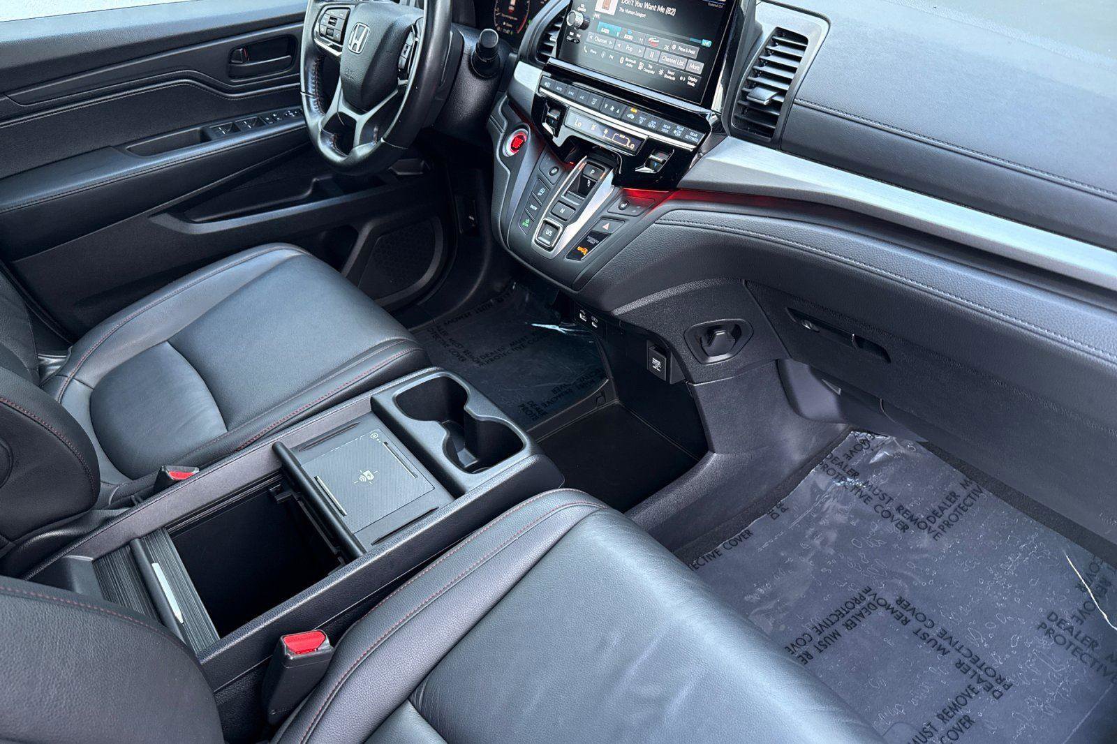 Certified 2025 Honda Odyssey Sport-L image 17