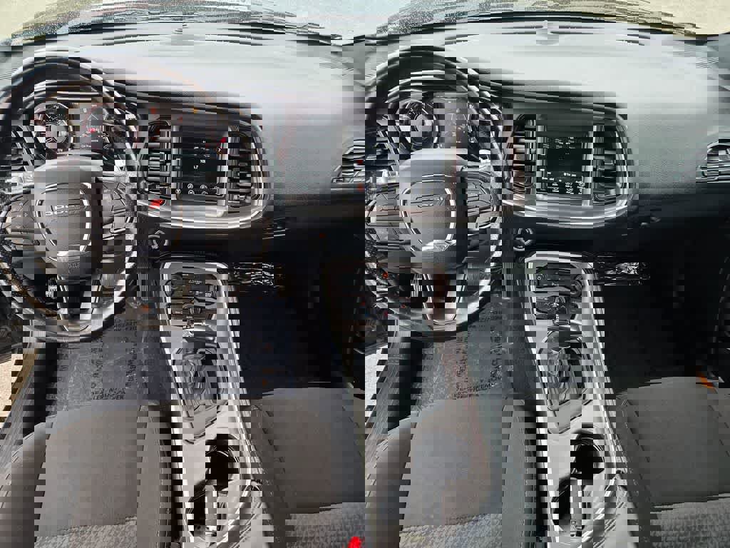 Used 2022 Dodge Challenger GT image 9