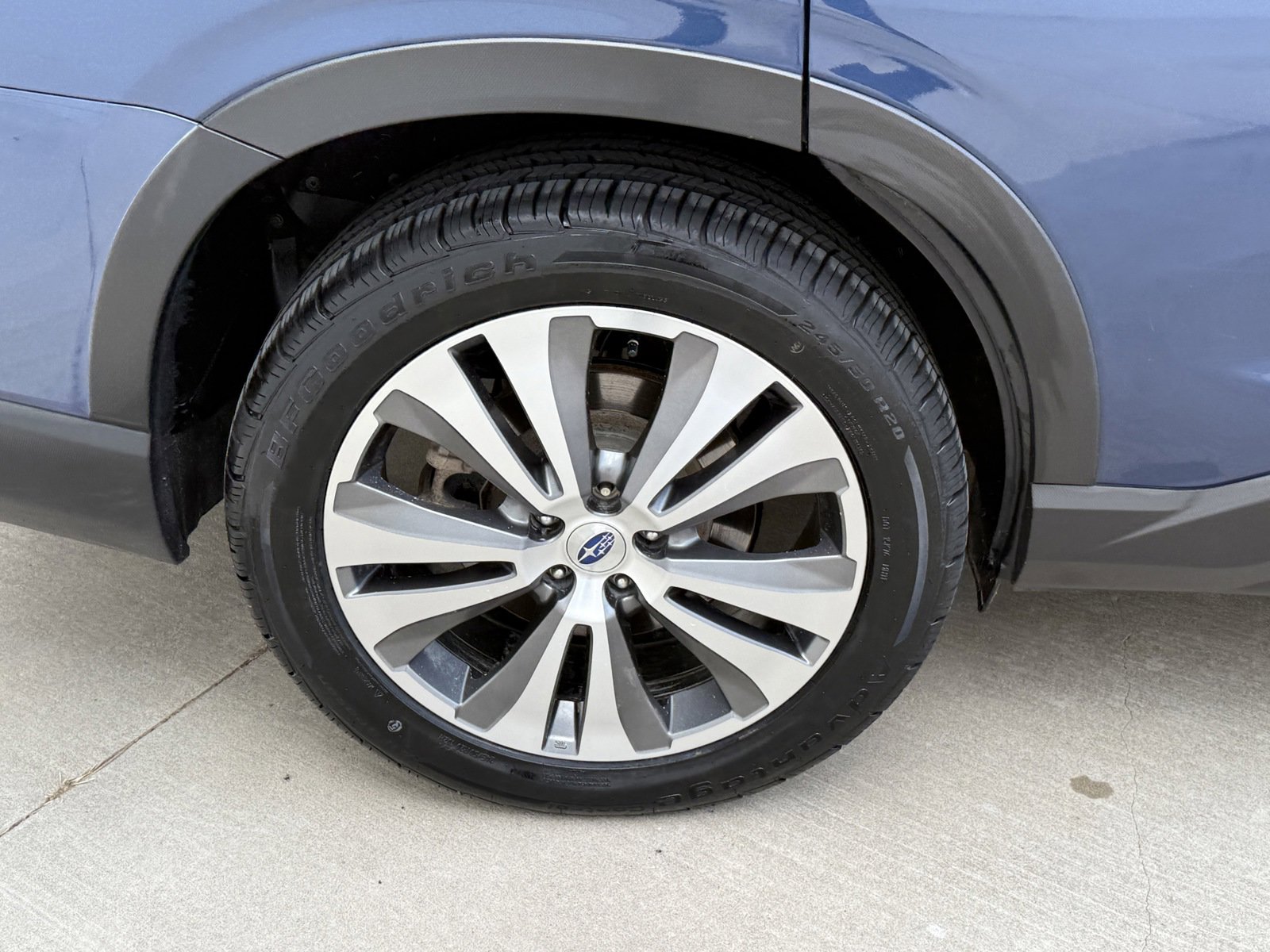 Used 2019 Subaru Ascent Touring image 10