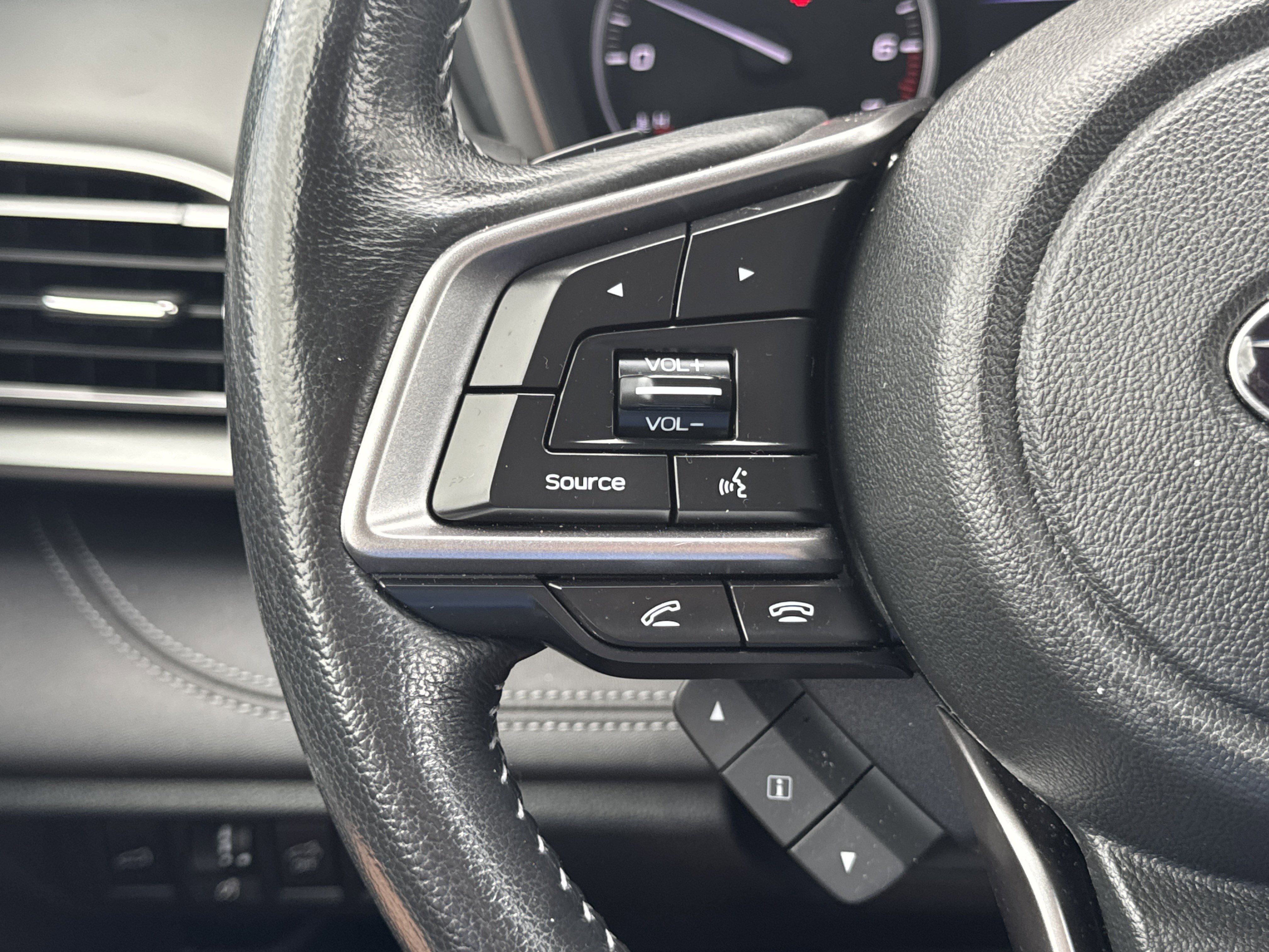 Certified 2021 Subaru Outback Limited w/ Popular Package #2 image 14