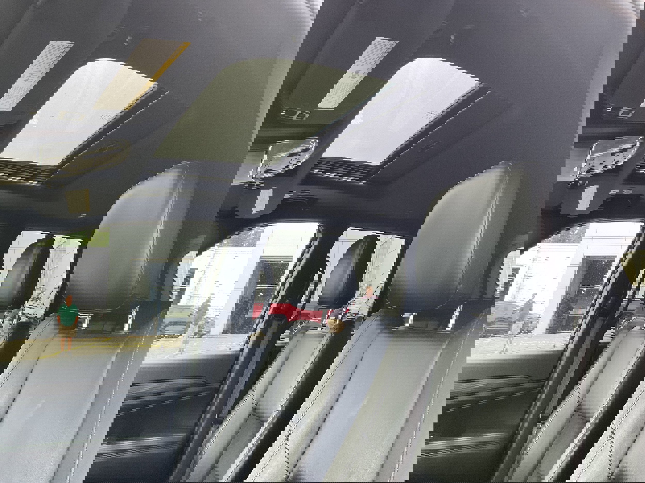 Used 2022 Jeep Grand Cherokee Laredo X image 7