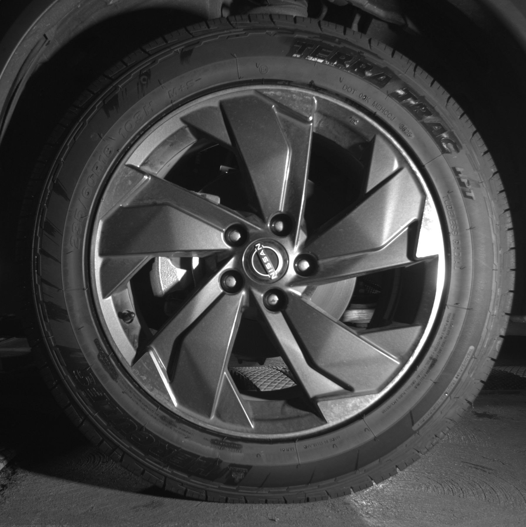 Used 2025 Nissan Rogue SV FWD image 12