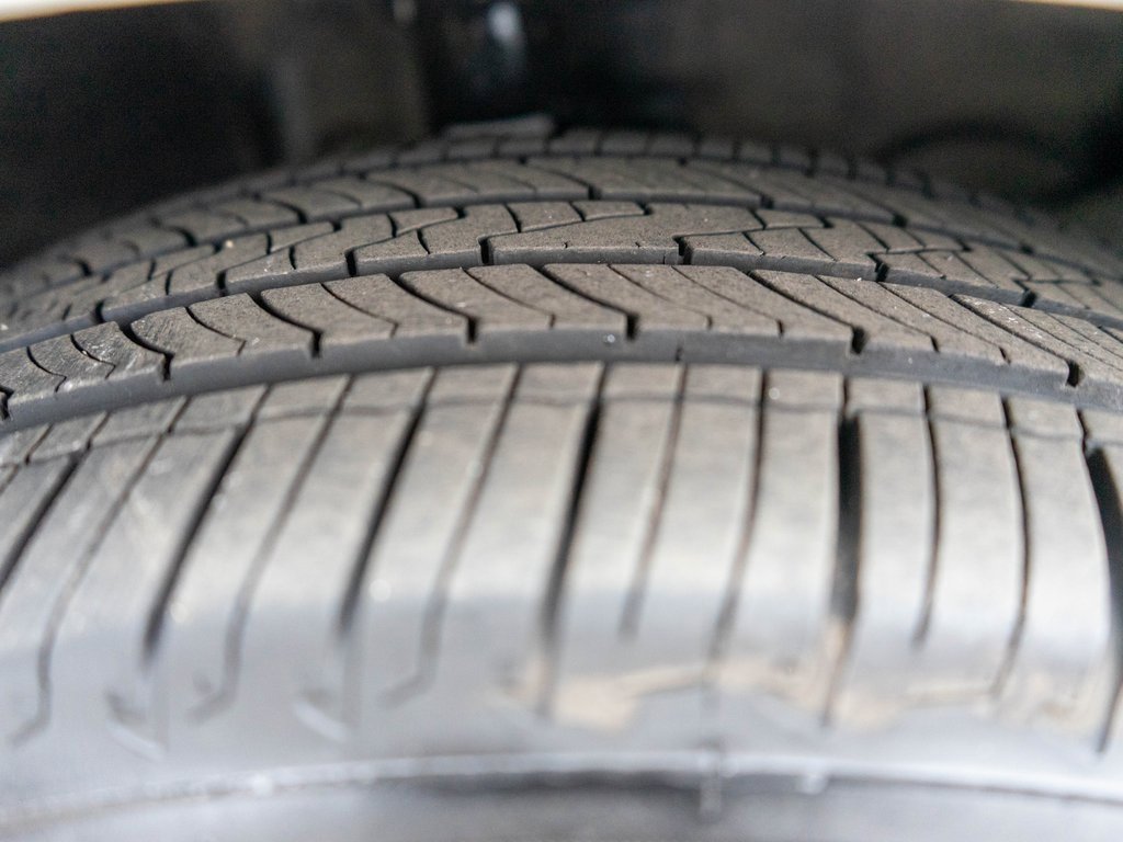 Used 2017 Kia Optima SX image 36