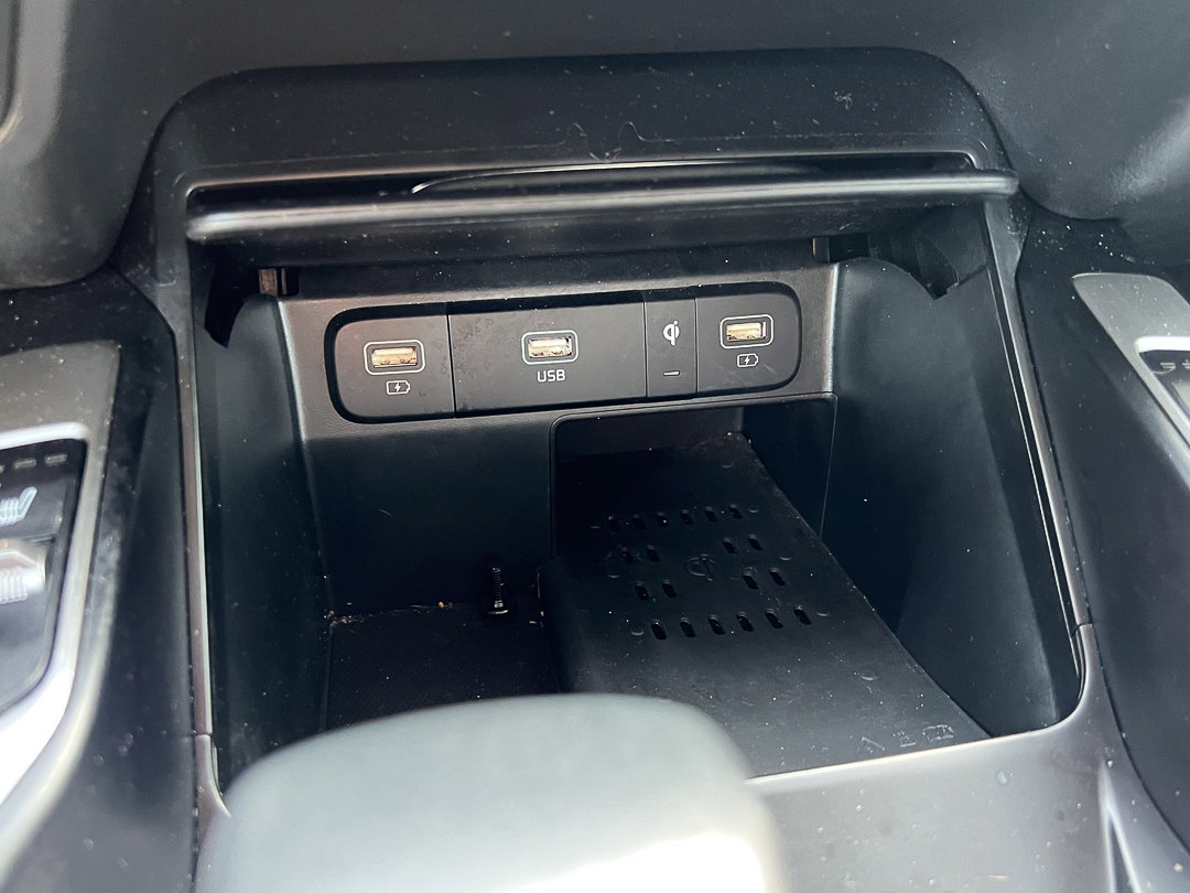 Used 2023 Kia Sorento S image 25