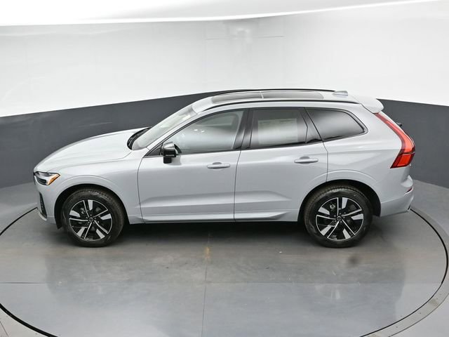 New 2026 Volvo XC60 B5 Core w/ Climate Package AWD/4WD image 44