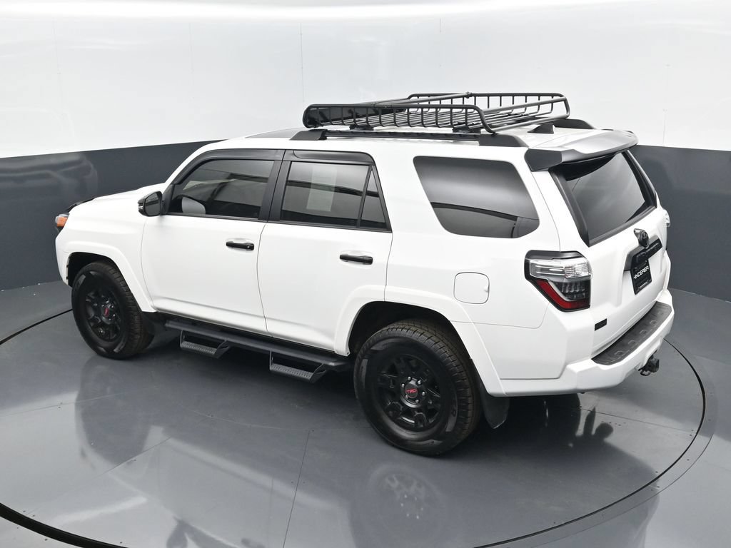 Used 2021 Toyota 4Runner Venture w/ Moonroof Package AWD/4WD image 15