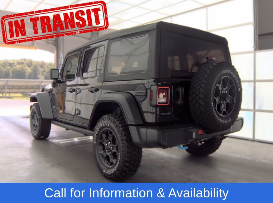 Used 2023 Jeep Wrangler Unlimited w/ Cold Weather Group AWD/4WD image 3