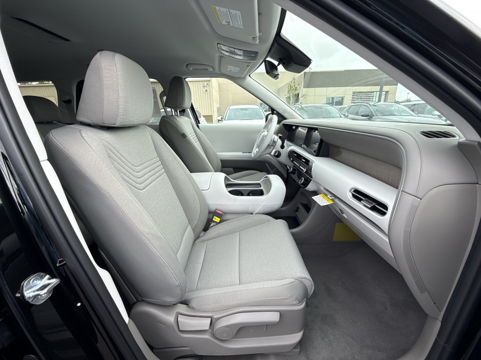 New 2026 Hyundai Palisade SE FWD image 24