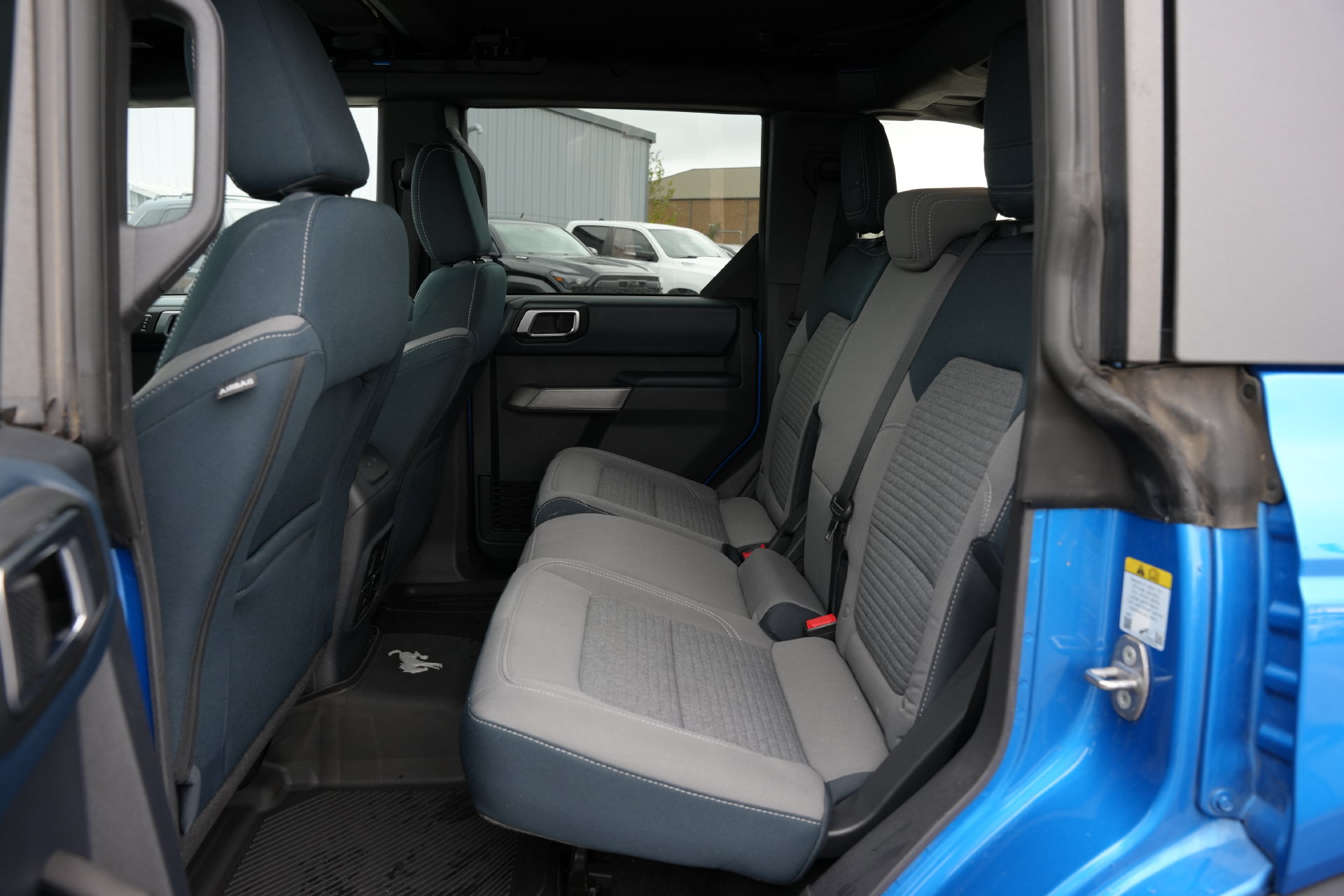 Certified 2023 Ford Bronco Outer Banks w/ Sasquatch Package AWD/4WD image 16