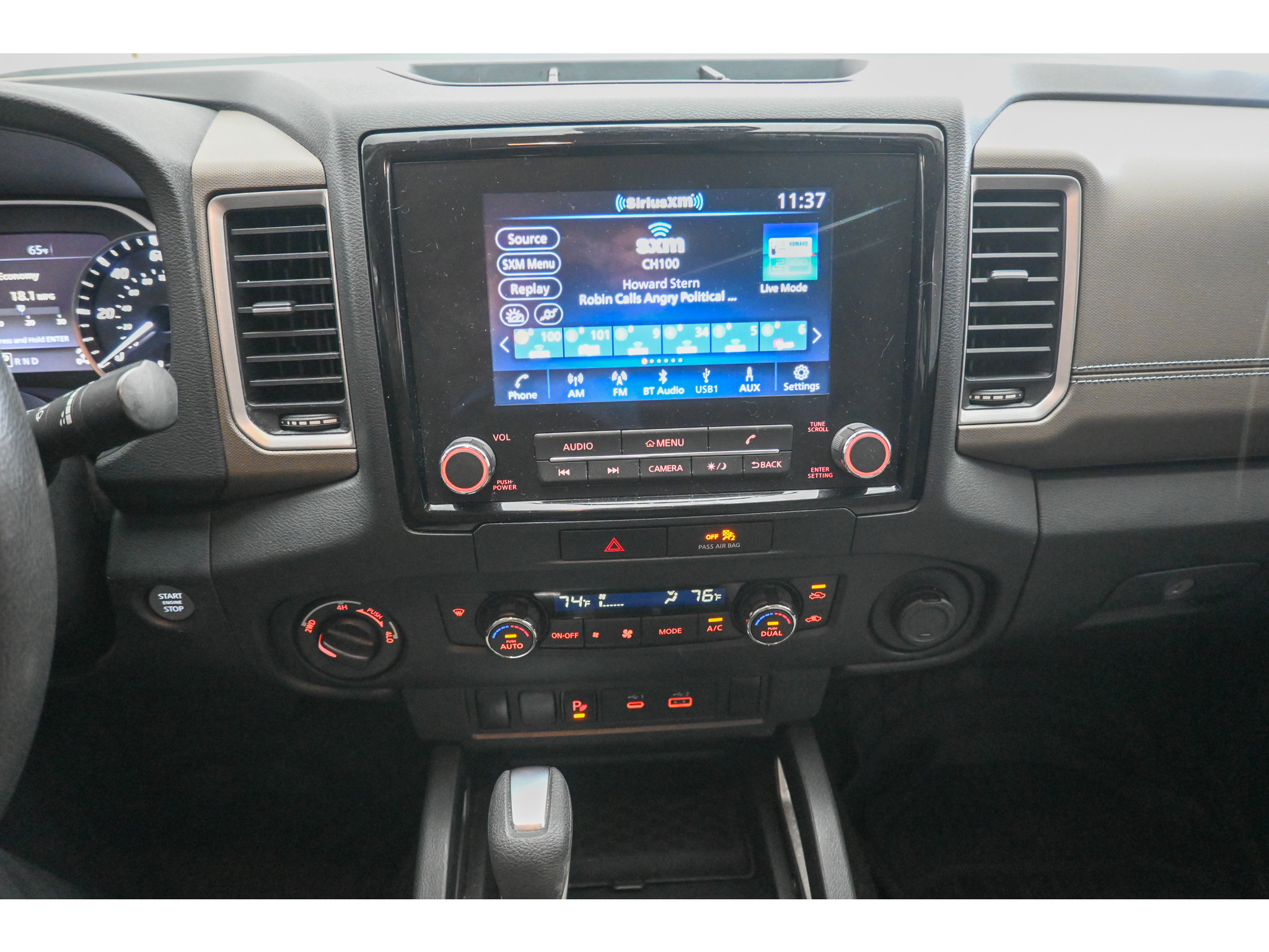 Used 2022 Nissan Frontier SV w/ Technology Package AWD/4WD image 15
