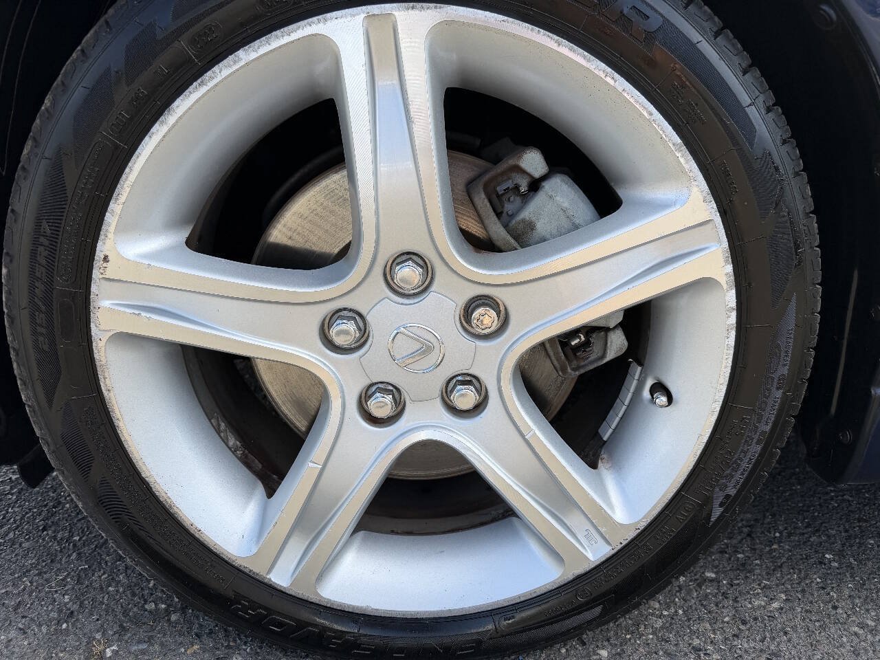 Used 2005 Lexus IS 300 RWD image 10