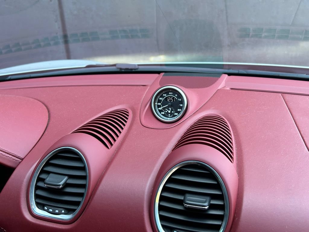 Certified 2021 Porsche 718 Boxster Spyder RWD image 32