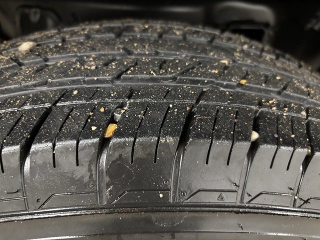 Used 2024 Jeep Gladiator Sport image 10