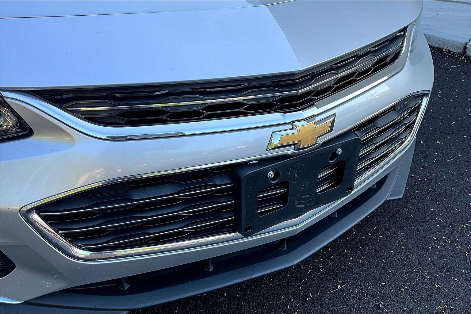 Used 2016 Chevrolet Malibu LT FWD image 32