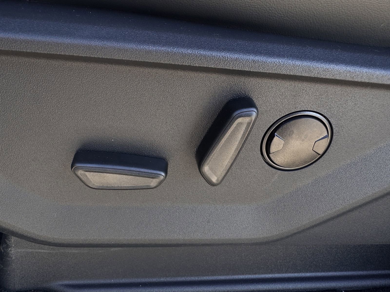 New 2026 Ford Expedition Active image 22