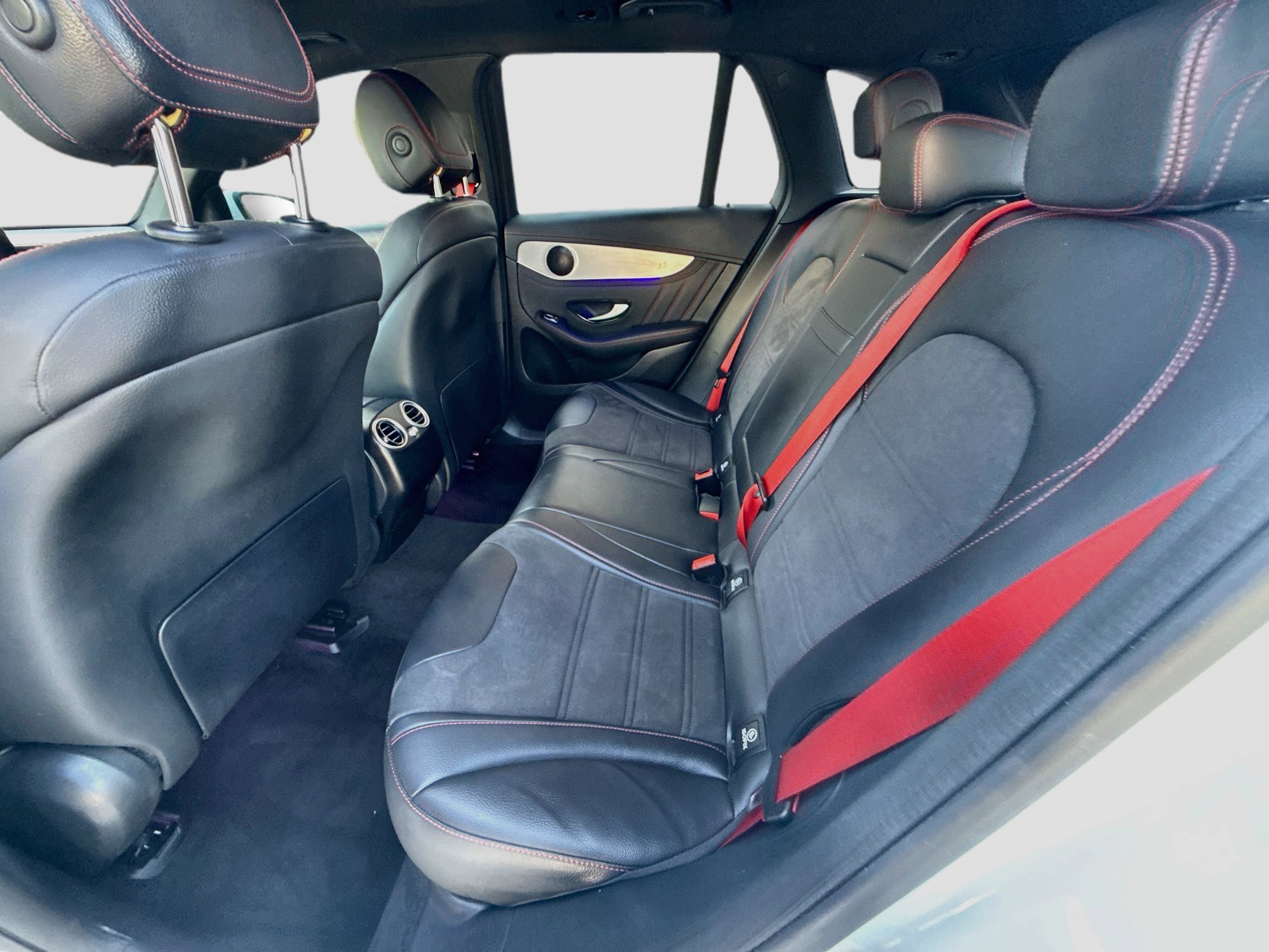 Used 2022 Mercedes-Benz GLC 43 AMG 4MATIC image 23