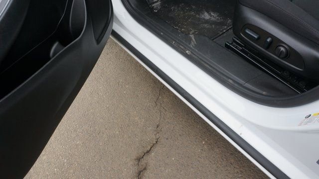 Used 2024 Chevrolet Malibu LT image 30