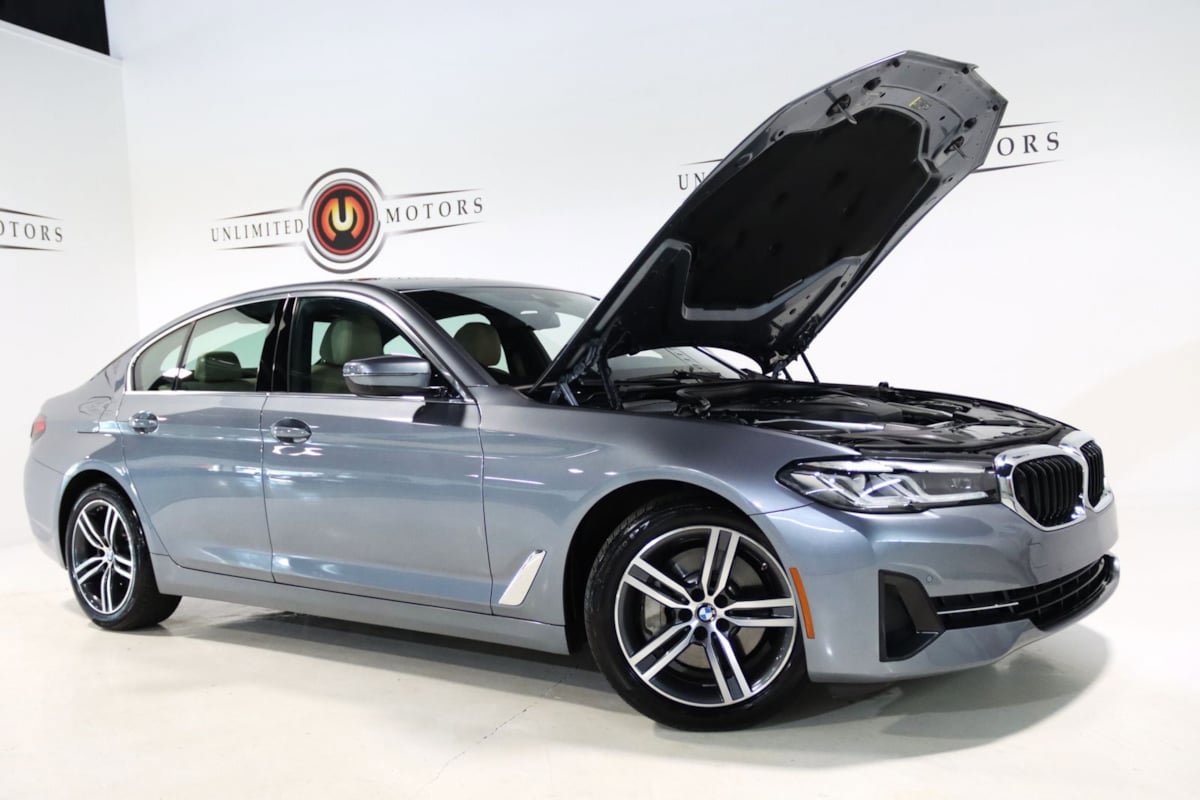 Used 2021 BMW 530i xDrive w/ Convenience Package AWD/4WD image 30